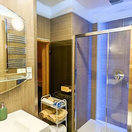 120M2 Luxury Hollywood Condo In The Heart Of The City -Cinema -Private Spa *